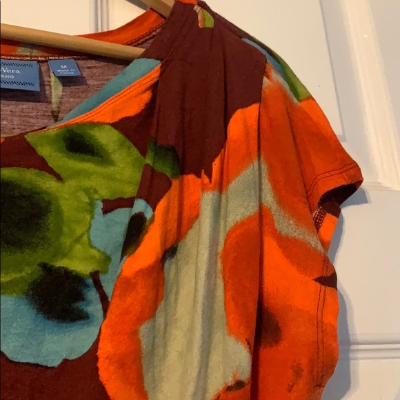 Vera Wang Floral Blouse - Picture 2 of 5